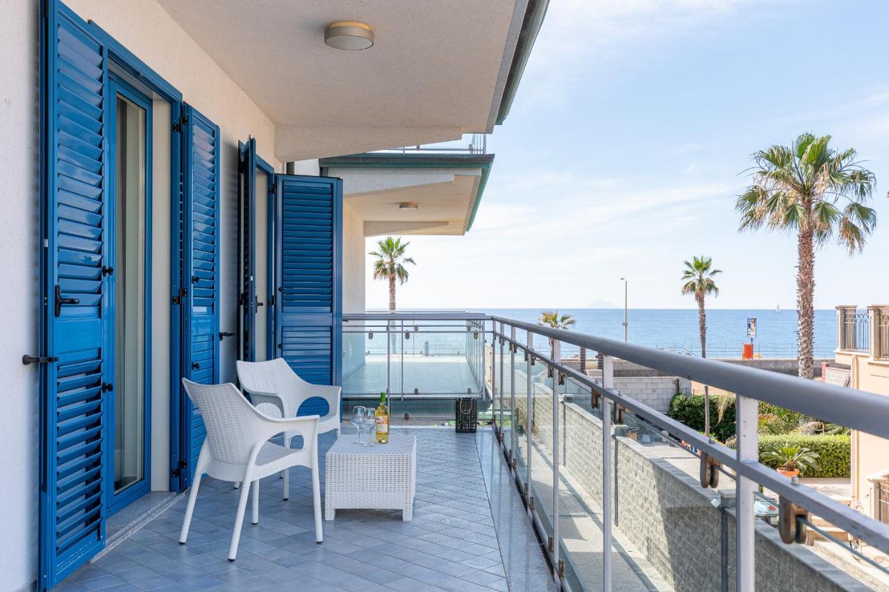 Terraces D'Orlando - Family Apartments With Sea View And Pool Capo dʼOrlando Eksteriør billede