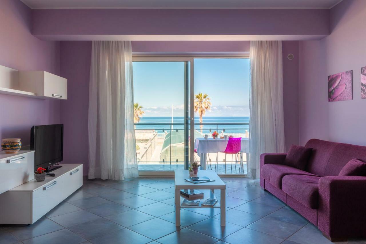 Terraces D'Orlando - Family Apartments With Sea View And Pool Capo dʼOrlando Eksteriør billede