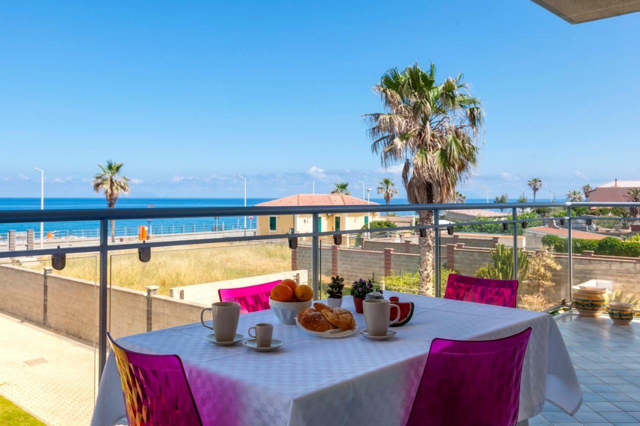 Terraces D'Orlando - Family Apartments With Sea View And Pool Capo dʼOrlando Eksteriør billede
