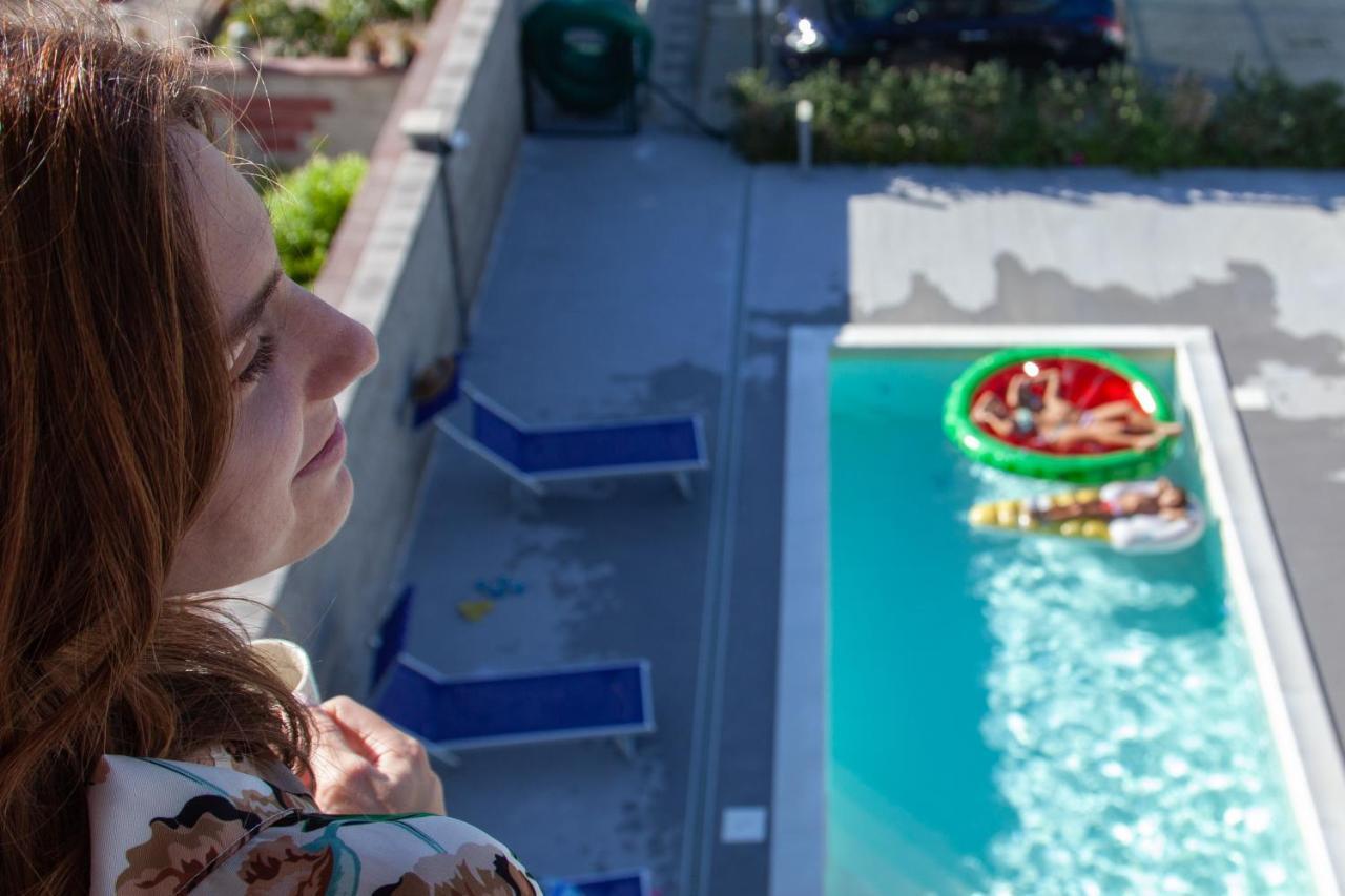 Terraces D'Orlando - Family Apartments With Sea View And Pool Capo dʼOrlando Eksteriør billede